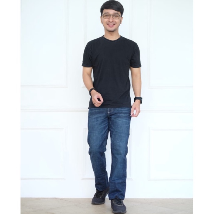 Celana Panjang Jeans Pria Warna Darkblue