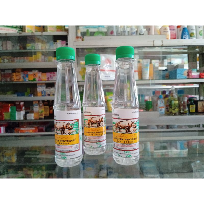 LARUTAN PENYEGAR CAP BADAK @200ML