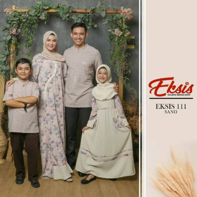 SEPLY GAMIS & KOKO KASEO/Eksis 111