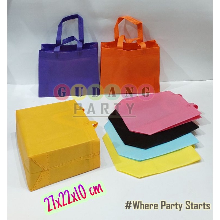 

Spunbond Box Press AW/Spunbond Box/Goody Bag/Kantong Bingkisan/Tas Handle