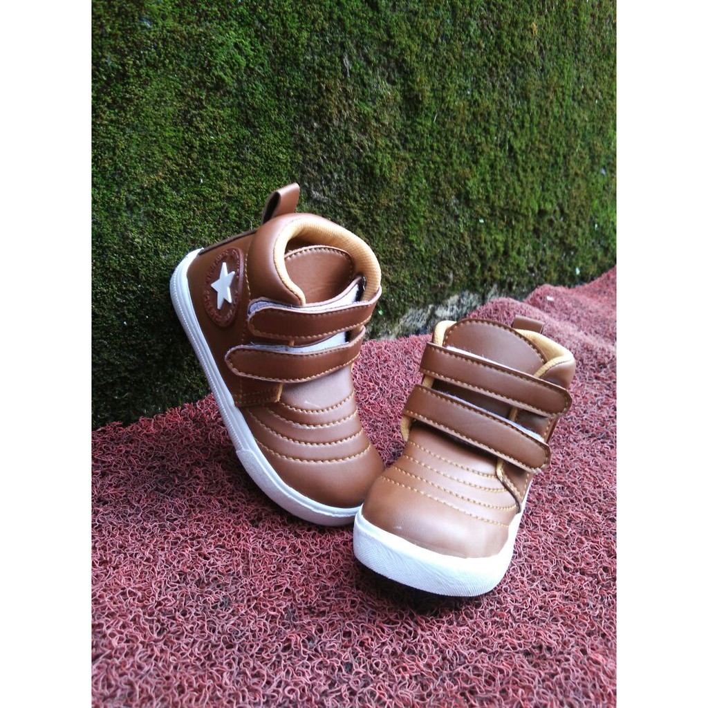 sepatu booth anak all star caramel