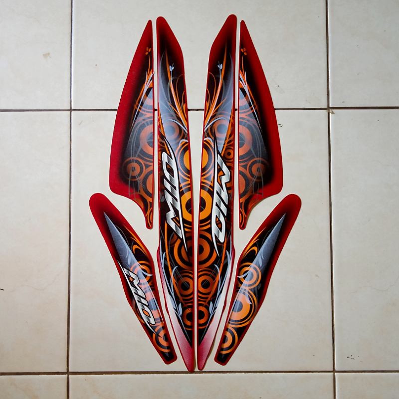 stiker motor mio sporty 2011 merah