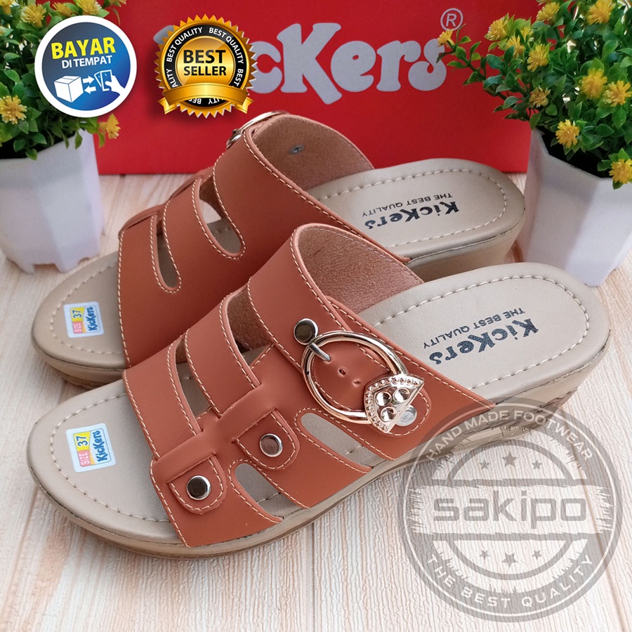 PROMO 2.2  COD SALE  SANDAL WANITA WEDGES SLOP BAN 3 KICKERS WARNA HITAM TERBARU MURAH NYAMAN DI PAKAI / SAKIPO