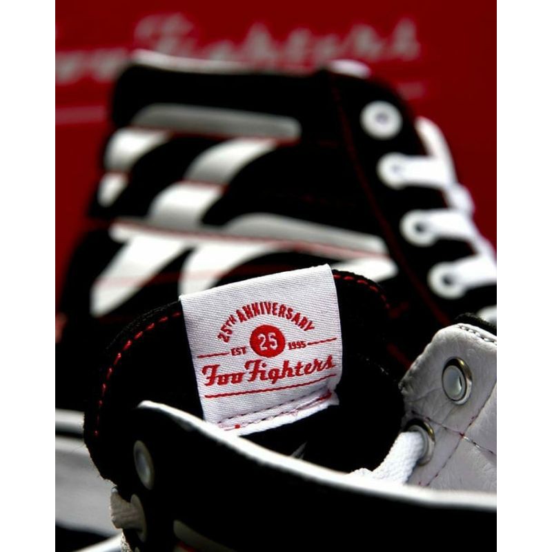 VANS SK8-HI X FOO FIGHTERS &quot;25th ANNIVERSARY&quot;