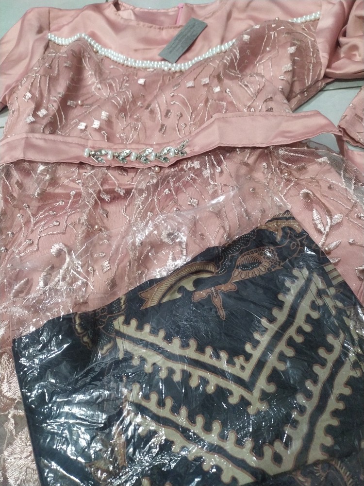 Kebaya Couple Semi Prancis Katun Bahan Kebaya Semi France Corneli Couple Adira Batik Couple