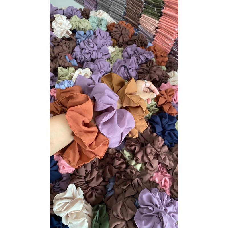 SCRUNCHIE JUMBO // IKAT RAMBUT