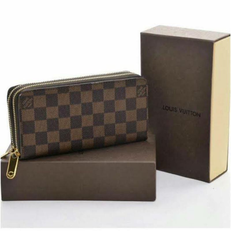 Dompet LV