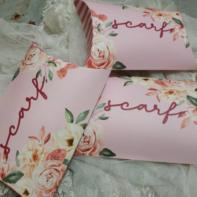 

Pillow box scarf sepack isi 25 box hijab
