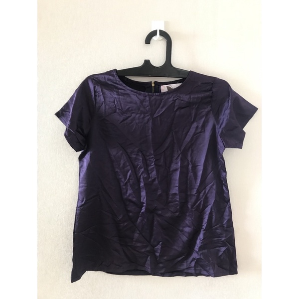 kaos atasan blouse blus polos casual ungu satin wanita purple