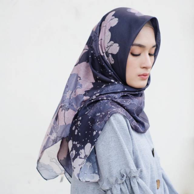 Winter Vanilla Hijab Collection