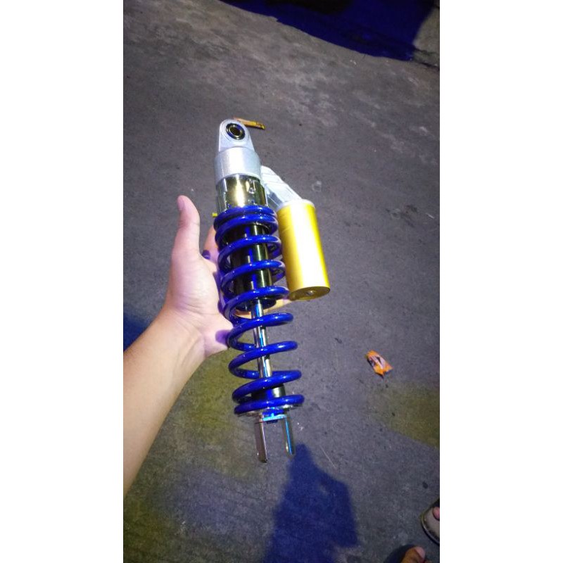 shock showa single matic