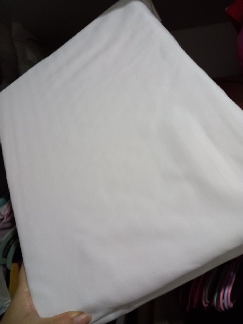 Sprei Vallery Quincy Embos Uk 160x200 B2 T.30 Cm Serat Aloe Vera