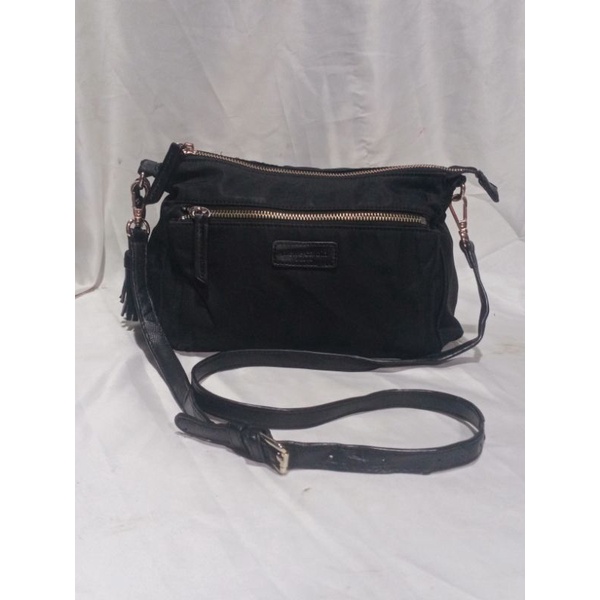 Tas Second Branded Original Preloved Selempang Pierre Cardin Kanvas Hitam
