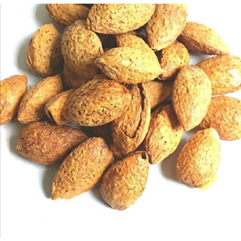 

Kacang Almond 500gram