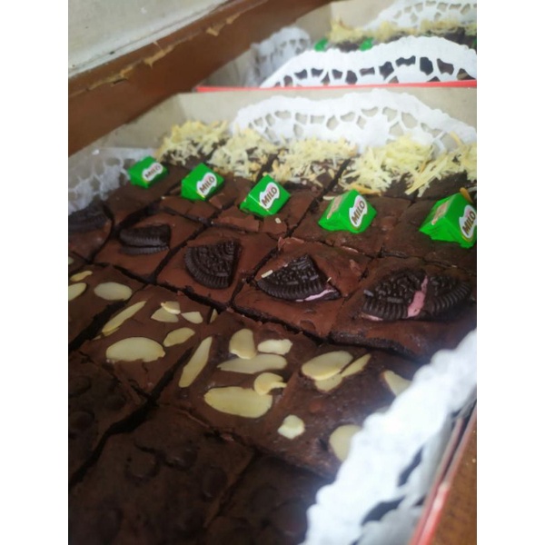 

Belia - Fudgy Brownies Sekat