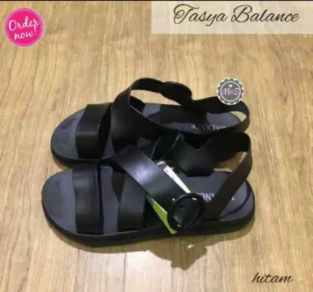 Sandal Gladiator Tali Silang 3613 (import)