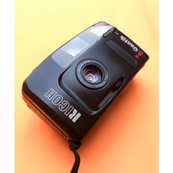 RICOH F10 CANTIK