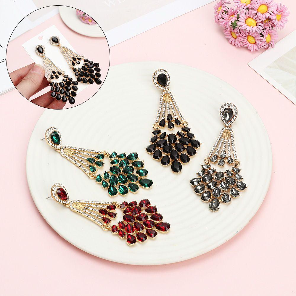 Anting LILY Gaya Vintage Tetesan Air Liontin Fashion Perhiasan Ear Studs