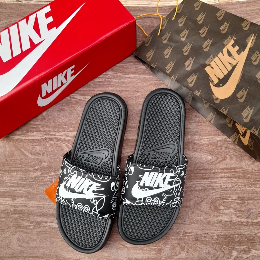 Sandal Nike Benassi / Sandal Selop Slip On Pria Wanita Nike Slide