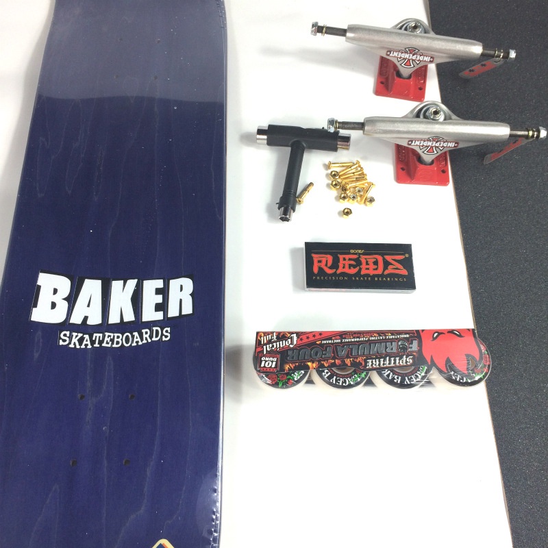 Baker 8.0 / 8.5 SKATEBOARD Roda Empat Bahan Maple Ukuran 31x8 Inch