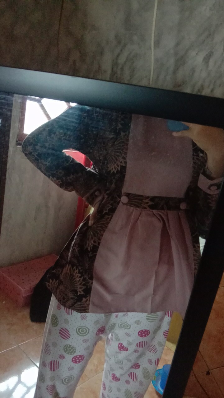 Batik Wanita Kekinian Anjani Sogan Blouse Modern Stylis