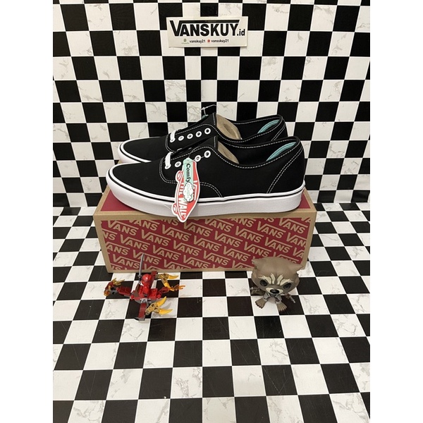 vans custom comfycush