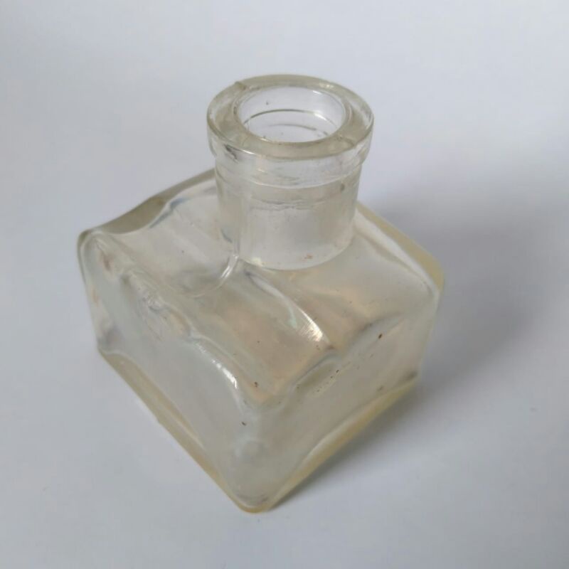 Botol Kaca Kecil Kuno Tua Jadul era Hindia Belanda Temuan Sungai - BKK2