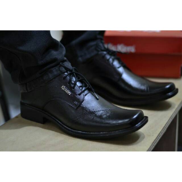 Sepatu Pantofel pria/ Sepatu Pantofel Kulit Asli