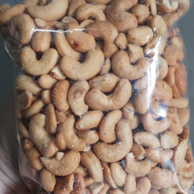 

Kacang Mede Mateng Kacang Mede Oven Kacang Mete Original (500gr) kacang mede super kacang mede Tepung gurih 250gr kacang mete Matang Kacang mede mateng