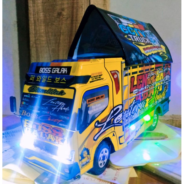 Miniatur Truk truck trek trak oleng, Truk oleng kayu asli bisa belok BOSS GALAK LENTERA ABADI farias