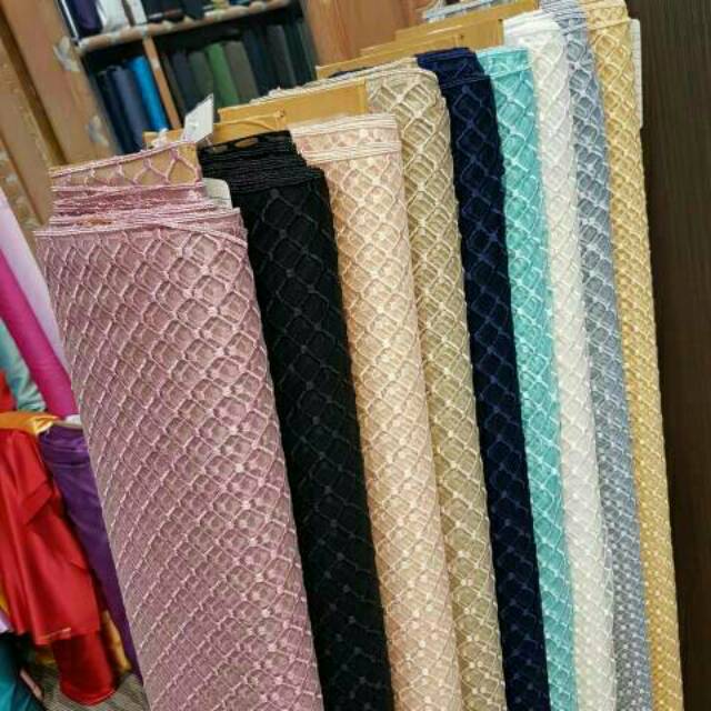 Promo 12.12 Sale Tile kotak. Tulle kotak. Kain tile kotak. Bahan kebaya dress. Kain tule. Tile bordi