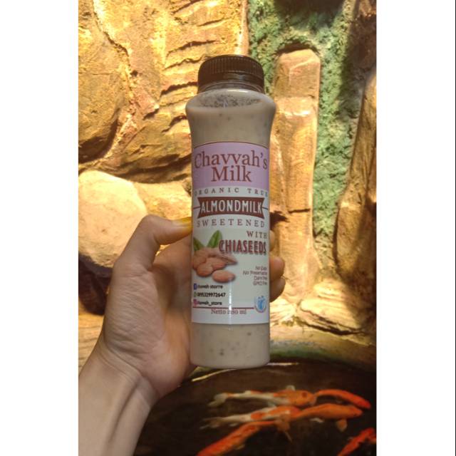 

Chavvah's Milk "Almond Milk