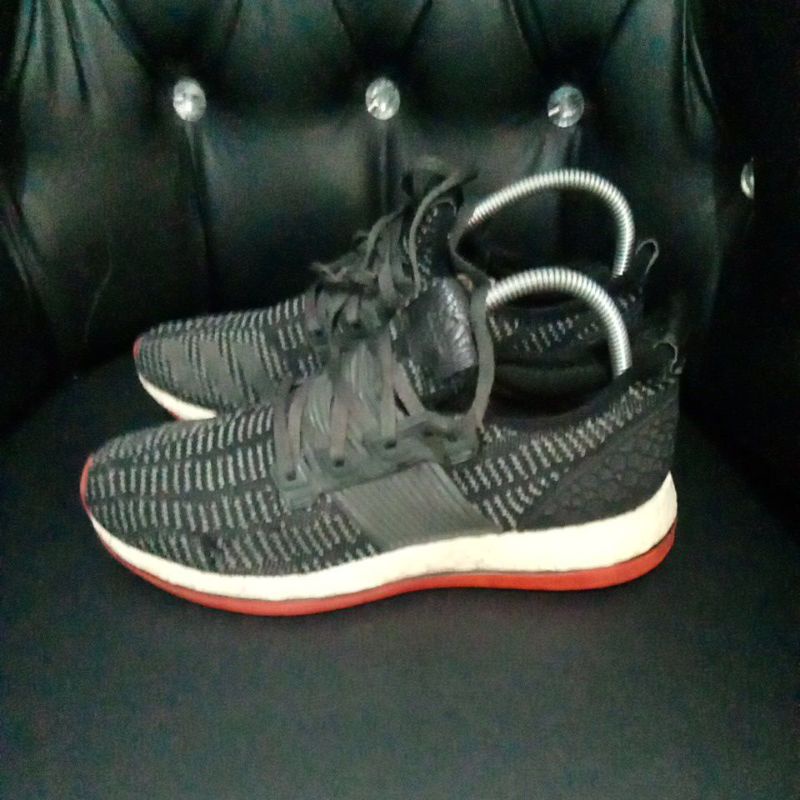 sepatu second branded running