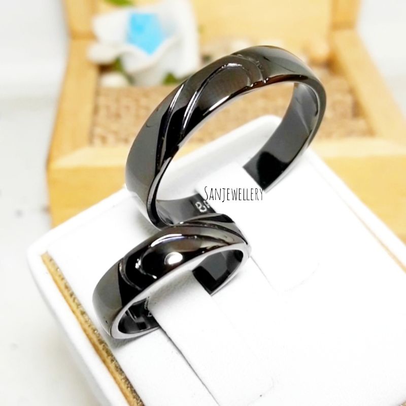 Cincin nikah platina hitam perak palladium emas couple tunangan kawin motif love 01pt