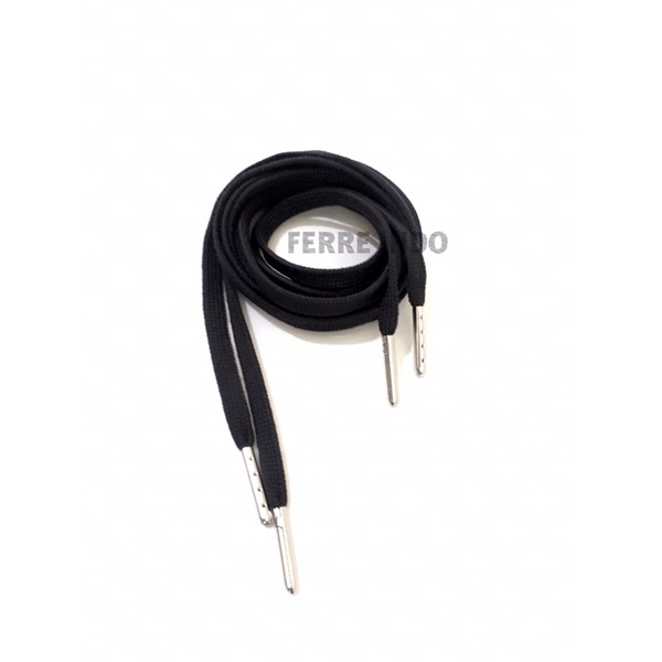 Tali Sepatu Ujung Besi