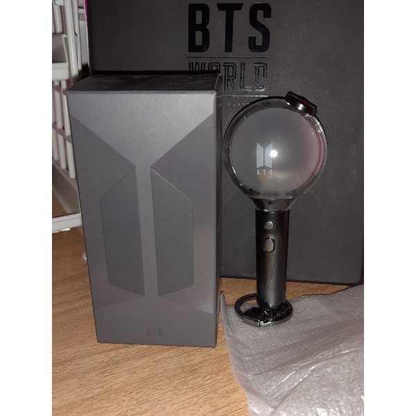 READY Official lightstick keyring SE BTS unseald