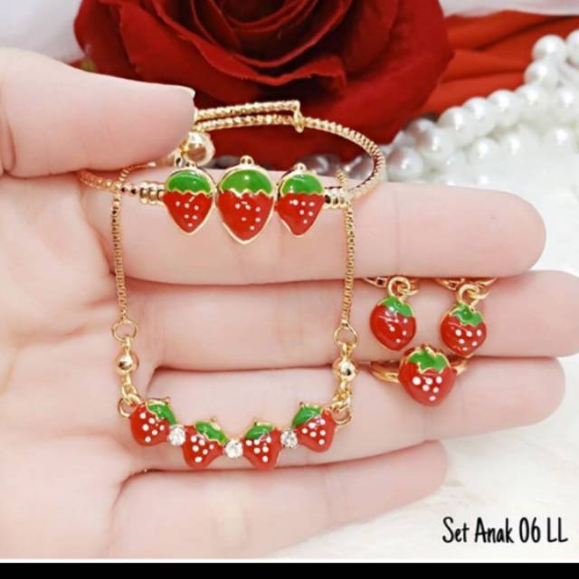 Set perhiasan anak strowberry4 baris gelang kalung anting cincin