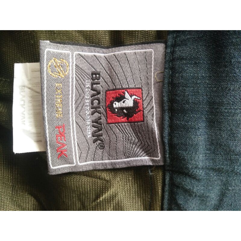 Celana Pendek Black Yak second