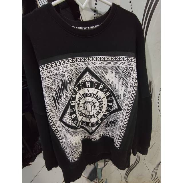 Crewneck feltics hvpe