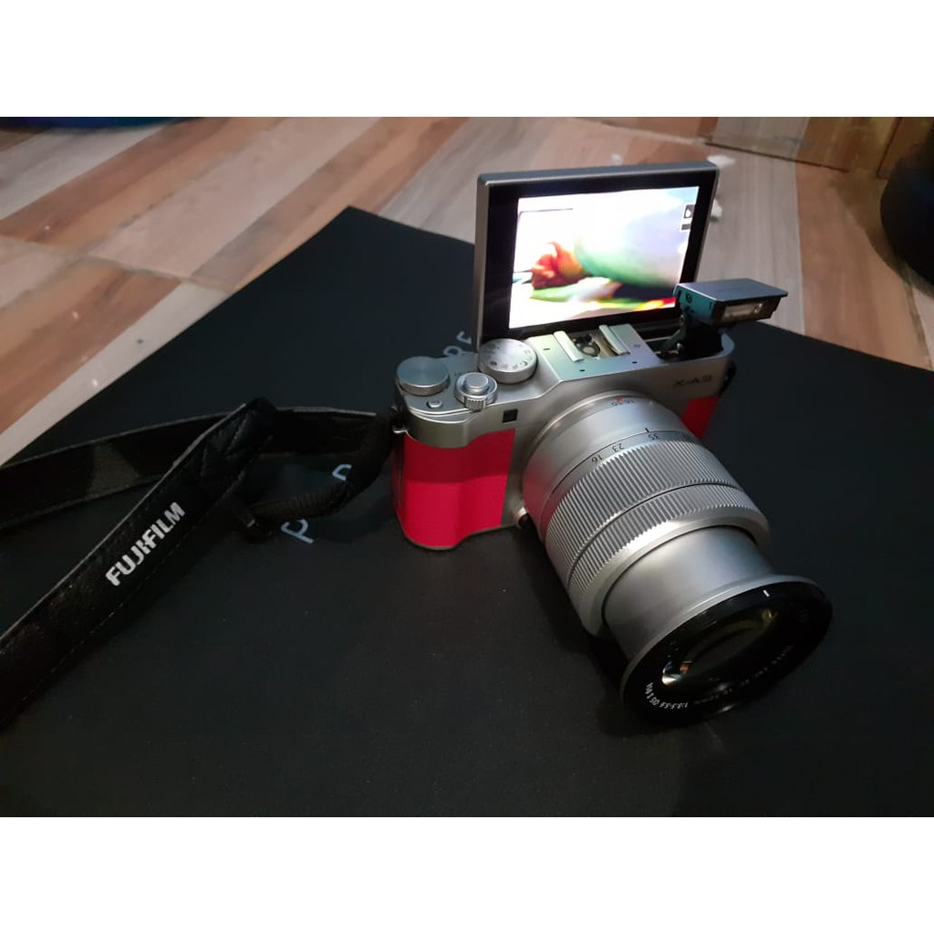 Jual Kamera Camera Fujifilm XA3 Second Seken Like New (Bonus Softcase