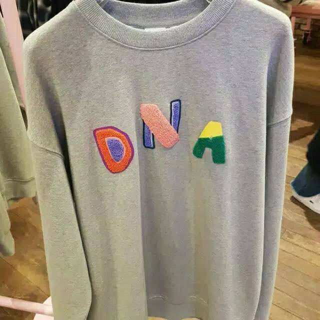 Sweater bts DNA