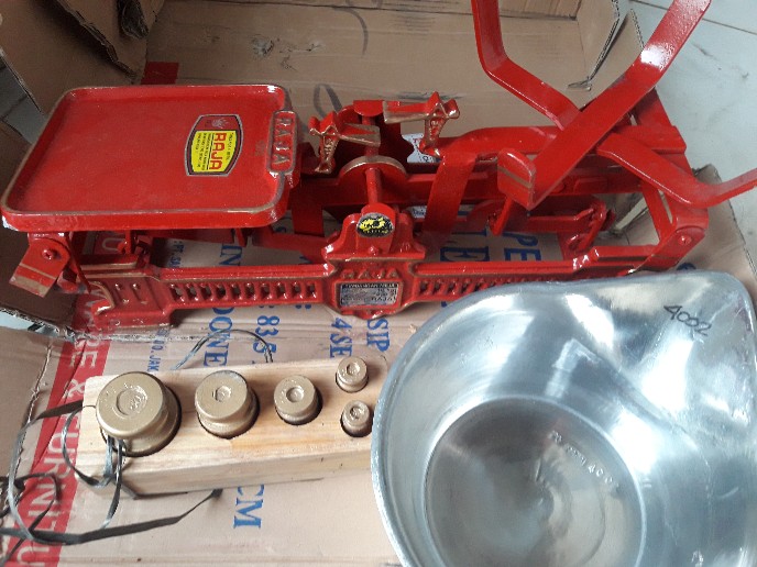 Timbangan Batu/ Timbangan Bebek/ Timbangan Entok/ Timbangan Raja