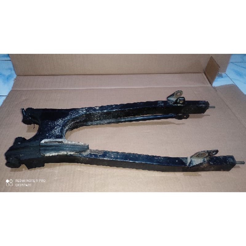 Swing Arm Yamaha Rxz / Rzr / Rxz Catalizer.