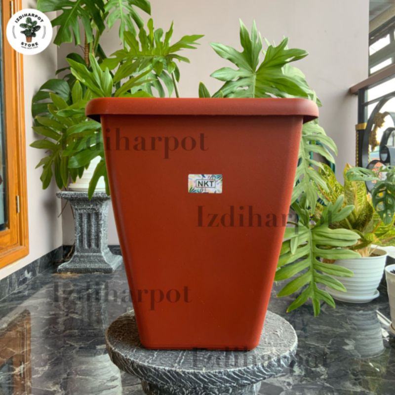 pot bunga tanaman kotak tinggi HOYA 40 MERAH BATA diameter 31cm - NKT HOYA