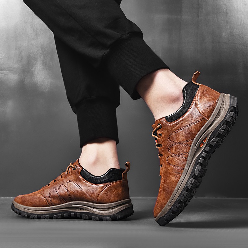 Toread Sepatu kulit Casual Pria Sneakers Outdoor Sepatu Formal Santai High Quality MC405