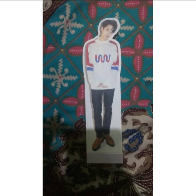 (READY) GUANLIN STAND DARI ALBUM NOTHING WITHOUT YOU