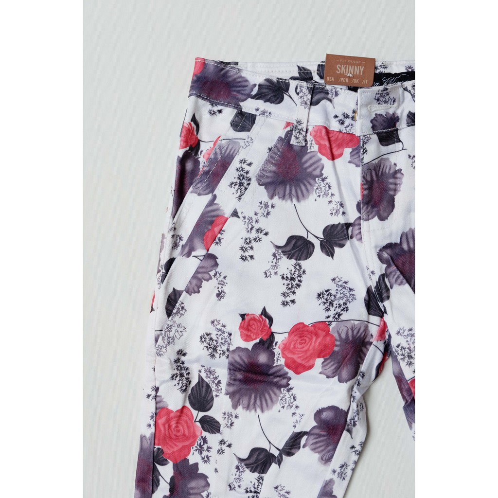 Celana bahan Pendek Wanita Dewasa 3/4 motif bunga cantik IMPORT