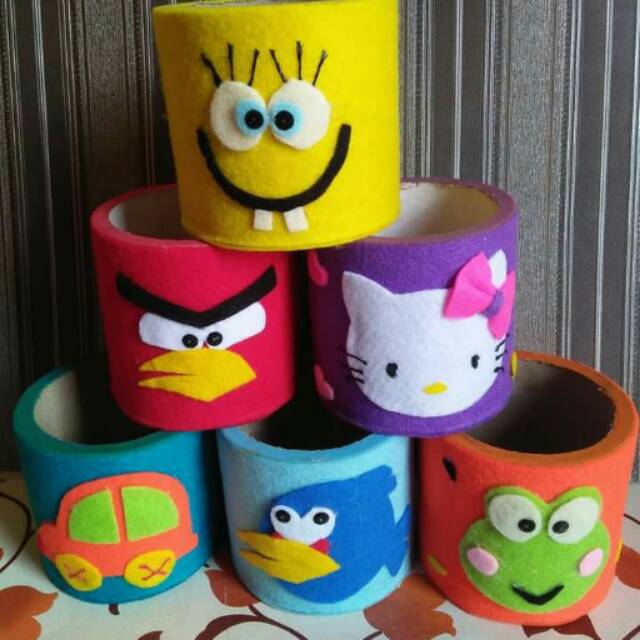 

Tempat pensil