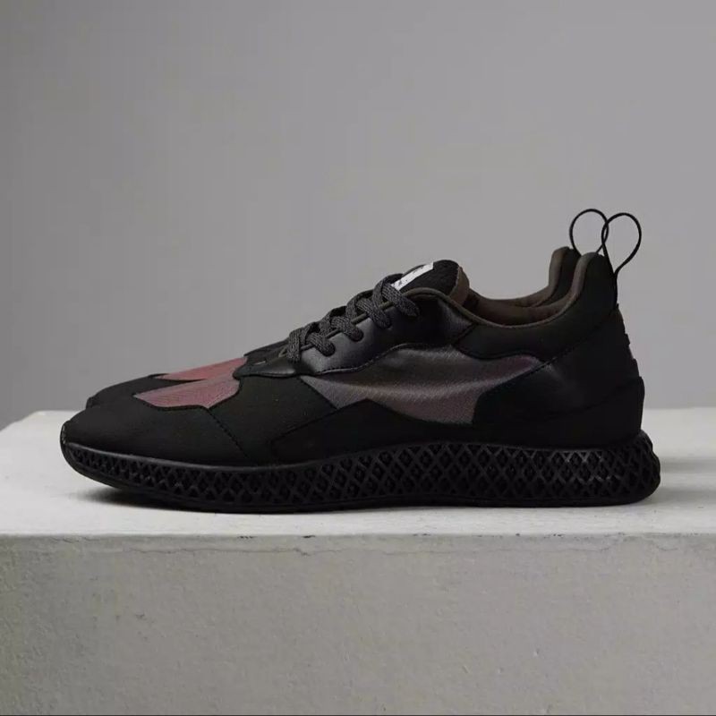 XYLO - Ultra Black Sneakers Heiden Heritage