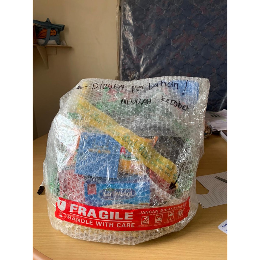 

Extra Pengemasan Bubble Warp + Kardus (KHUSUS PARCEL)